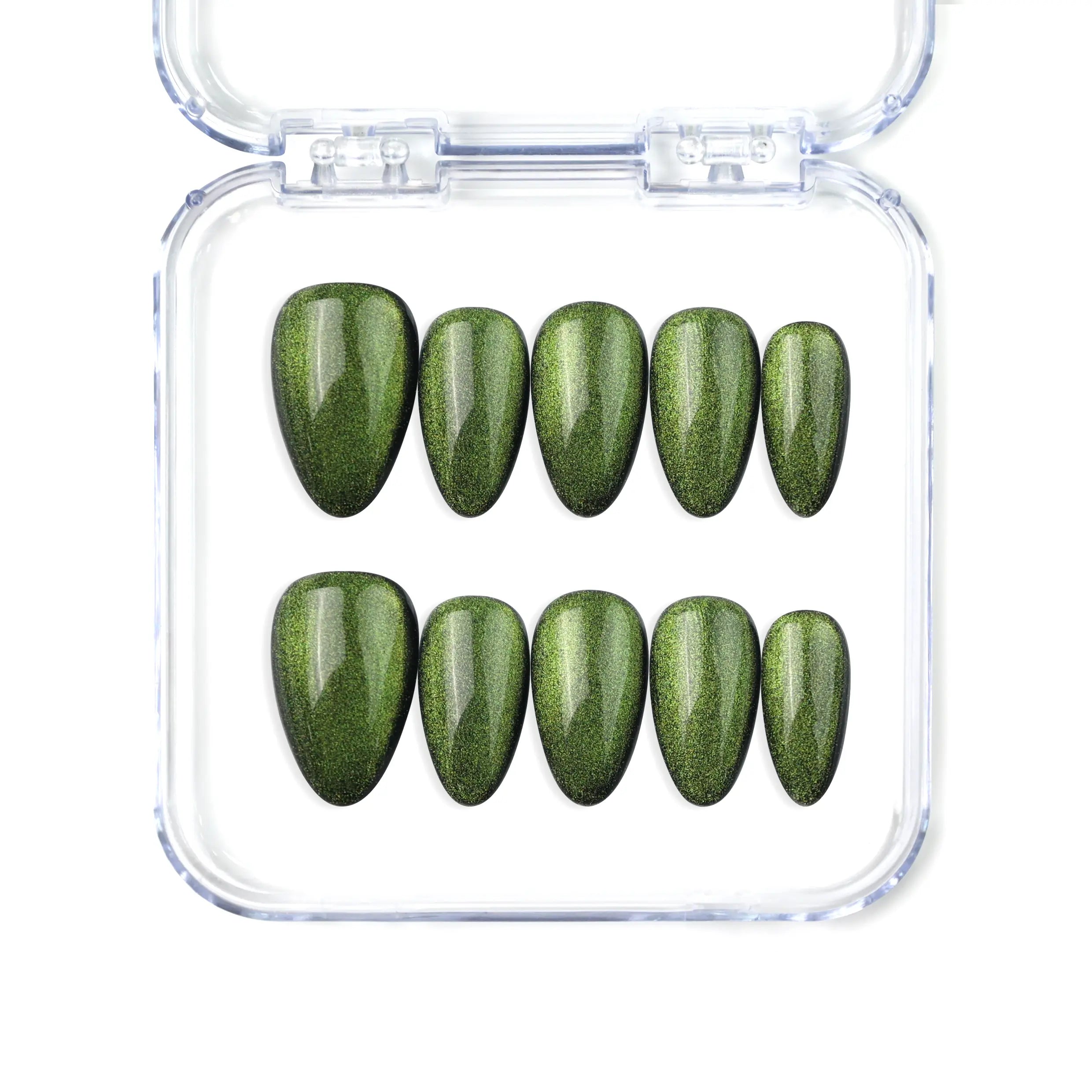 Short handmade press on nails in emerald green with cat eye effect by Naillover, Singapore.