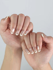 Natural light highlights Pearl Glow nails — a timeless, everyday-ready style from Naillover's Singapore press on nails range.