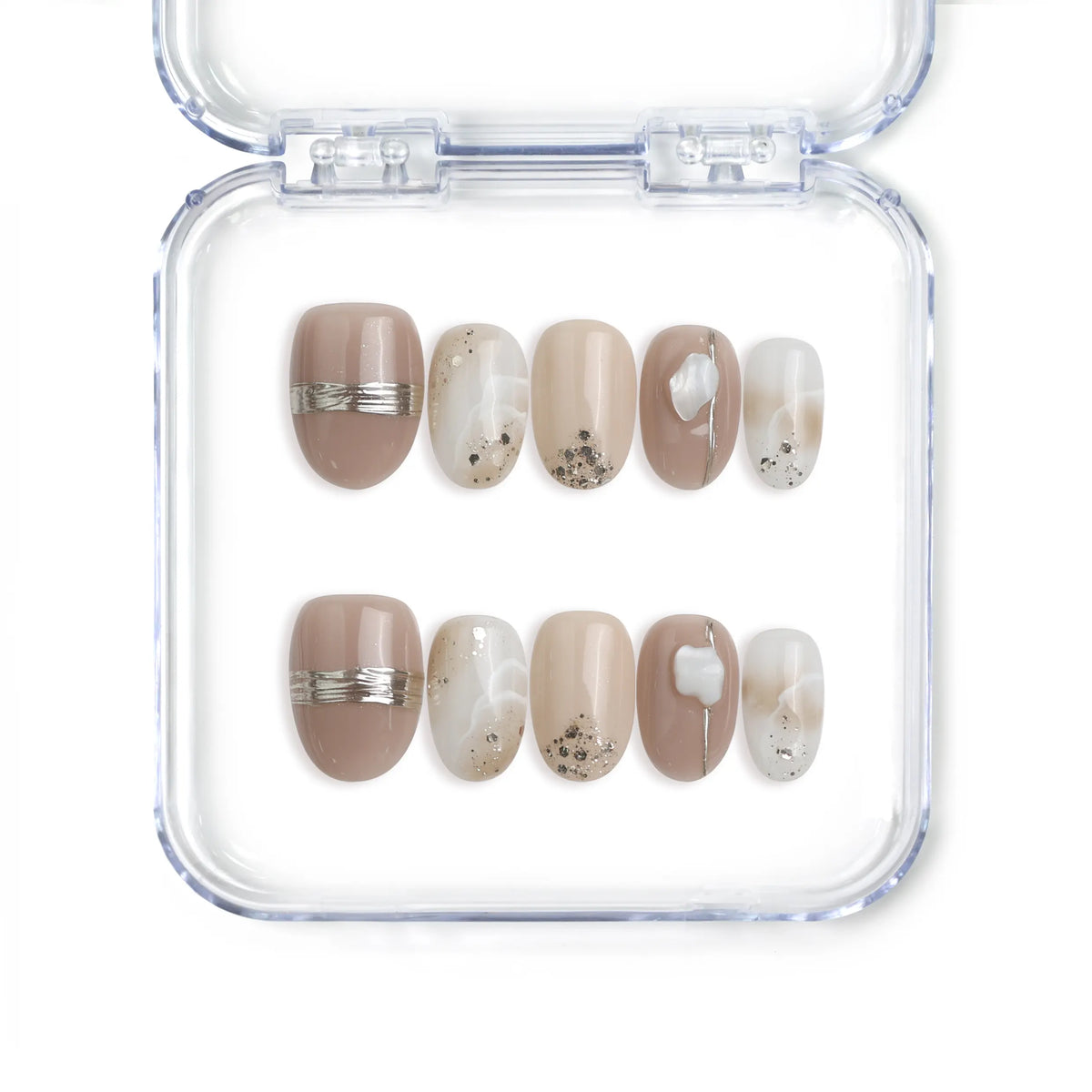 Naillover handmade Singapore press on nails featuring nude and gold design in short oval shape