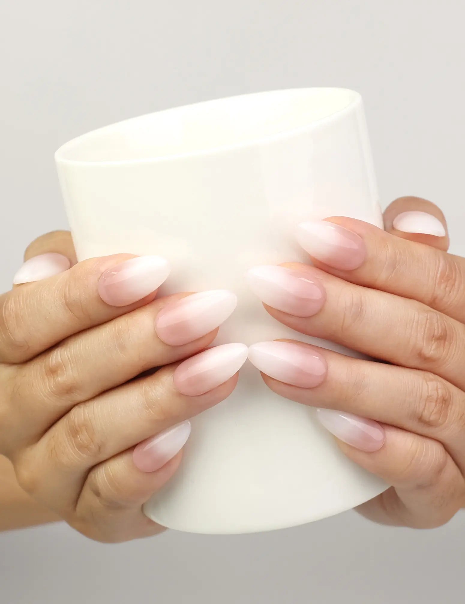 Peach Gradient Elegance