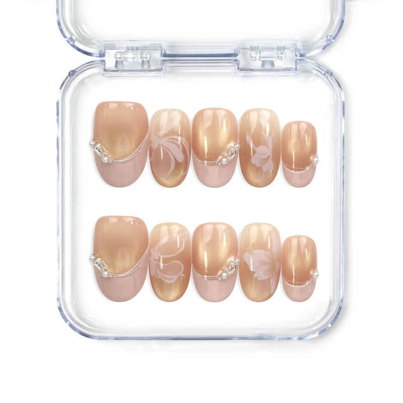 Naillover Blush Latte handmade press on nails in nude ombre with metallic stripes and pearlescent accents from Singapore press on nails collection.