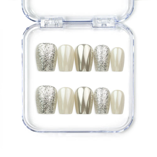 Sparkling Cream cat eye Singapore press on nails with pearlescent sheen, handmade by Naillover