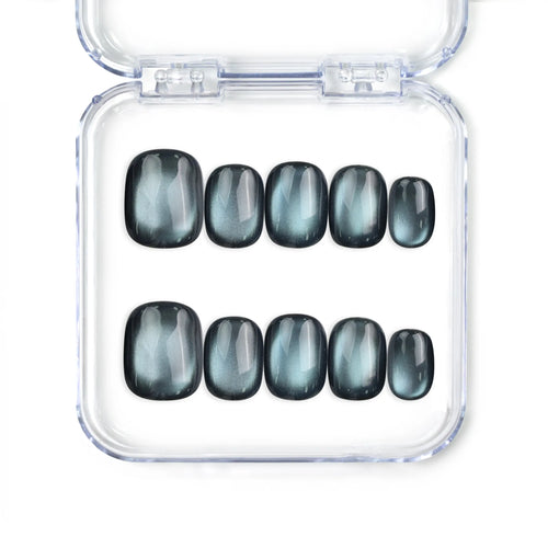 Teal Gleam handmade Singapore press on nails by naillover, featuring a teal iridescent design with an elegant glossy finish, trendy nails style